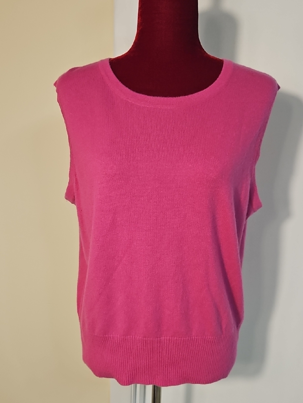 St John Women's Two Piece Sweater Set Size Large - Picture 6 of 10
